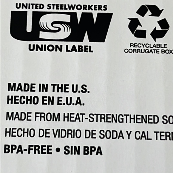 NEW!  HELLO KITTY Pyrex 8-Piece Decorated Food Storage - Picture 6 of 6